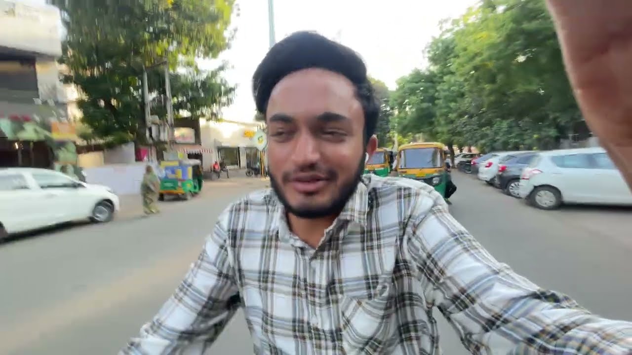 RAJA VALI FEELING AA RAHI HEIN AAJ TOH | #pratikahirvlog