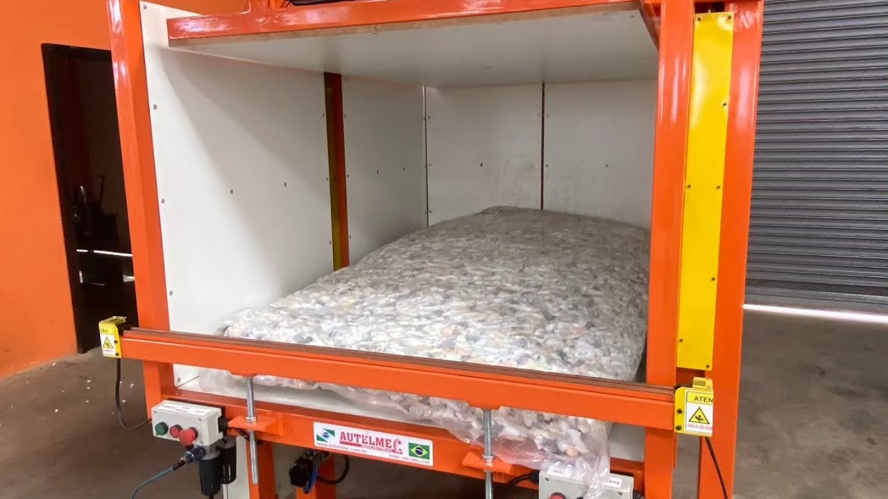 SELADORA COMPACTADORA DE FLOCOS DE ESPUMA EMBALADOS ATM MAQUINAS PARA COLCHÃO E ESPUMA (44)999781328