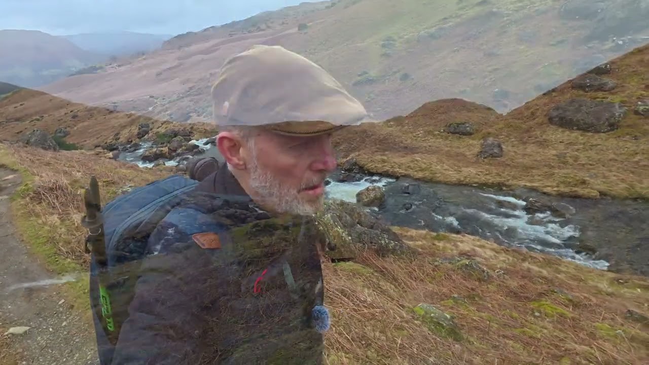 A damp walk up to Easdale Tarn
