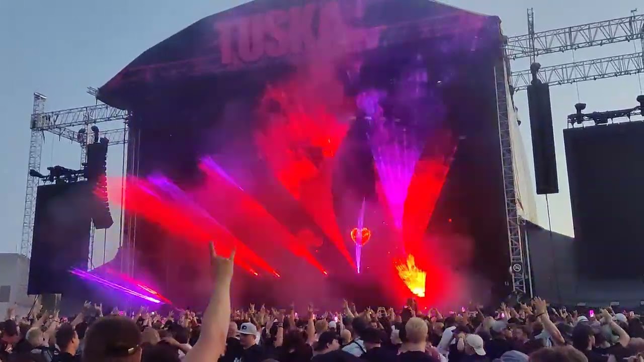 BMTH - CAN YOU FEEL MY HEART (TUSKA 2024)