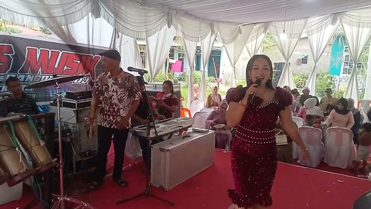 Lagu Karo labo vs kamte ku jadi cover ..kibot gondang the trabas live di percut SEI tuan ..
