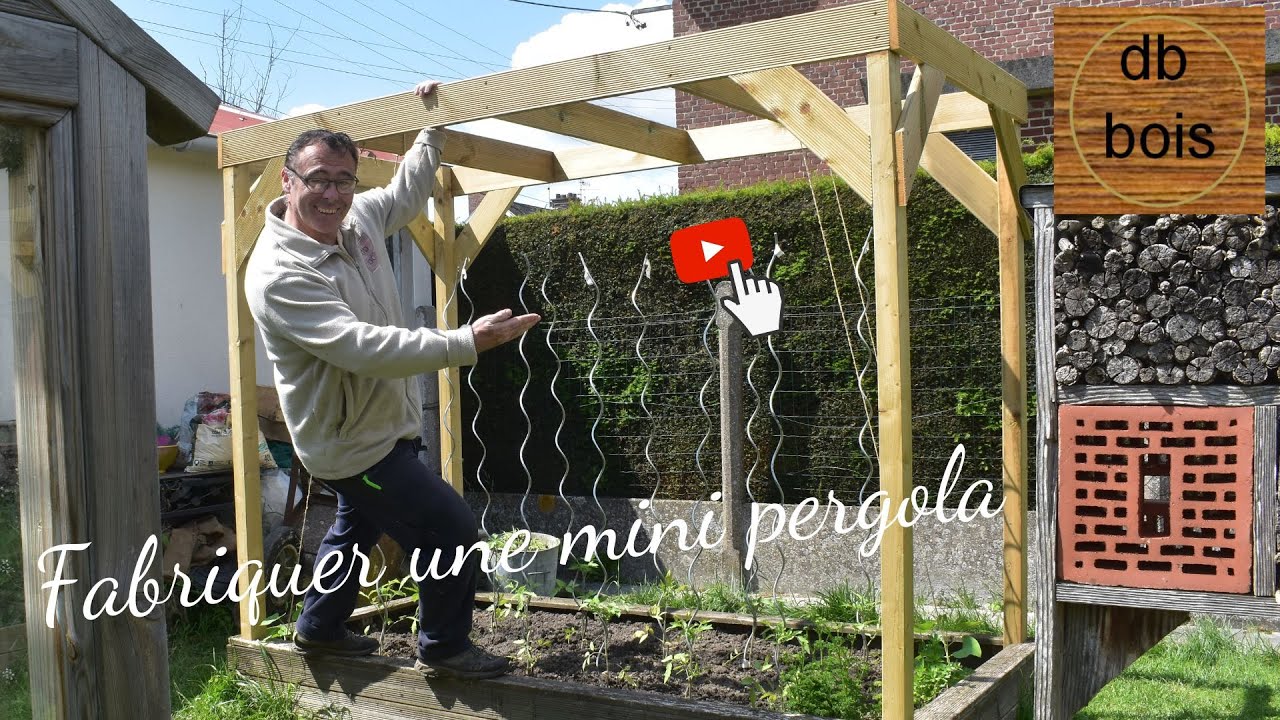 Comment fabriquer une mini pergola sur bac à potager