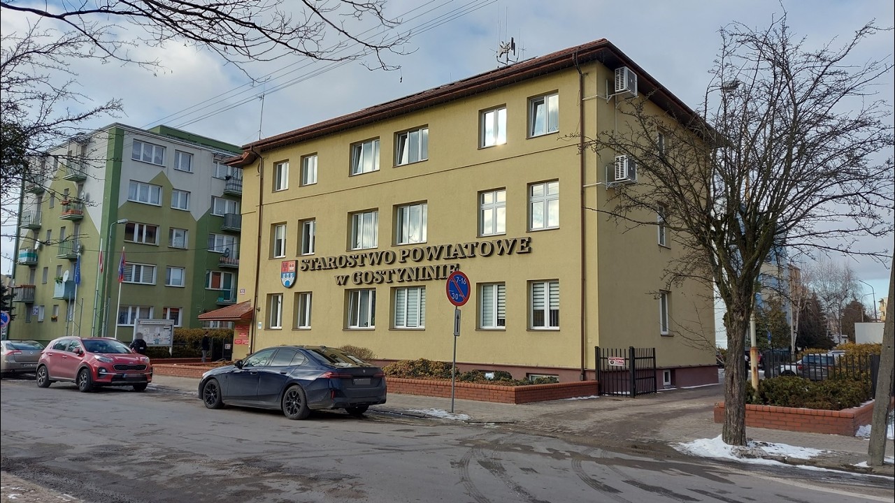 Radni dopytywali o Powiatową Radę Rynku Pracy podczas sprawozdania starosty