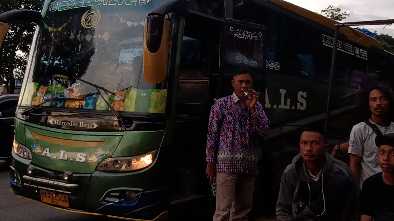 Als 394 serigala lintas ⁉️ tiba di terminal kampung rambutan