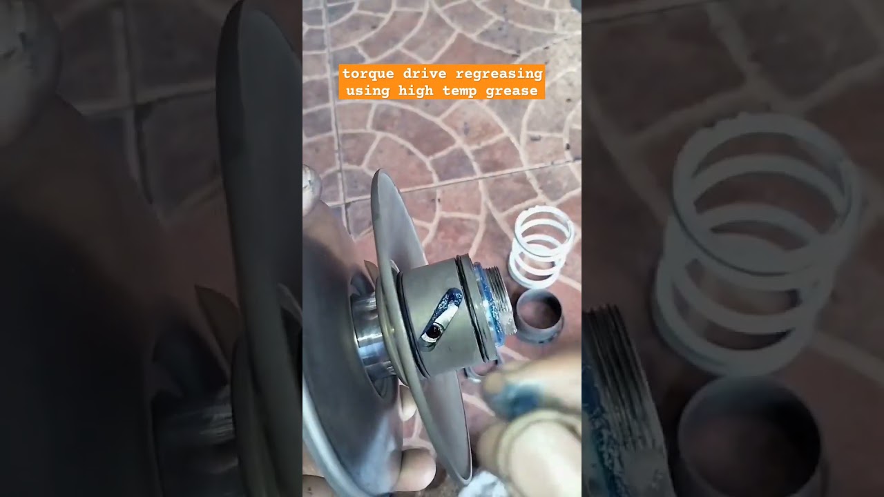 HOW TO APPLY GREASE ON TORQUE DRIVE USING HIGH TEMP GREASE #trending #viral #shortvideo #shorts
