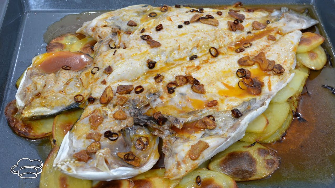 Dorada a la espalda con patatas panadera - pescado al horno