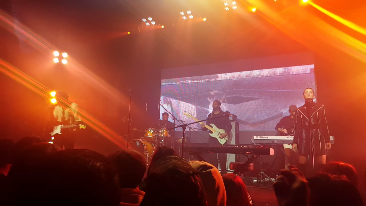 Blood Orange - Hands Up live in Seoul November 2016