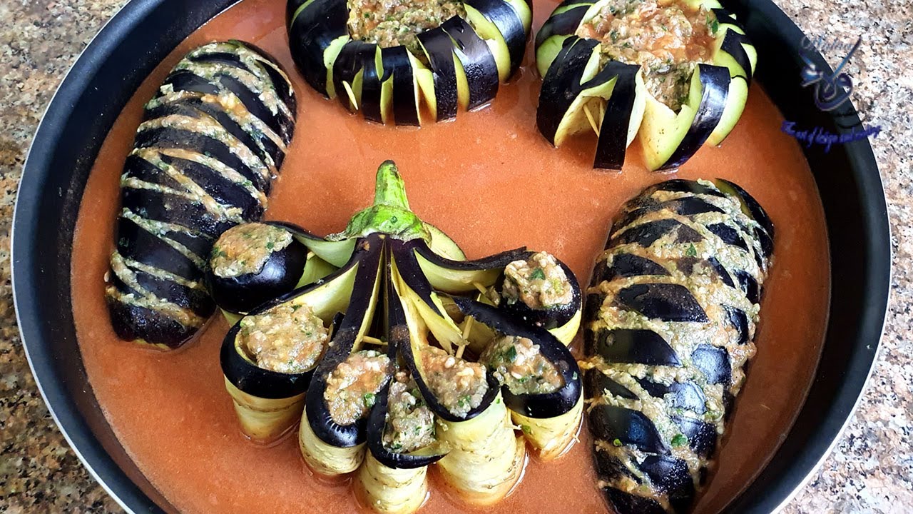 صينية باذنجان باللحمة المفرومة (الكفتة ) Eggplant tray with minced meat