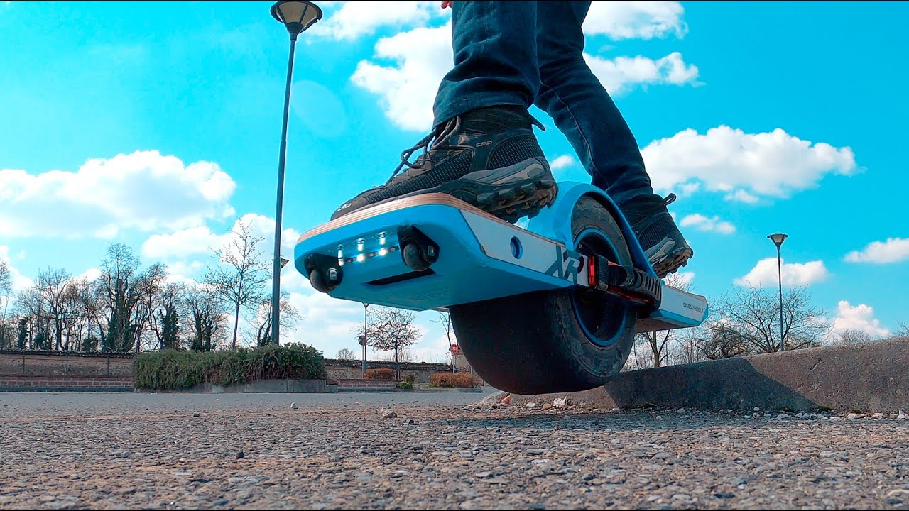 Onewheel XR || Quattro salti e un funerale 😎 Episodio #7