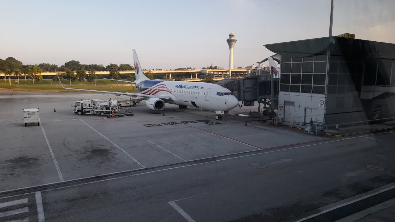 TripReport | Malaysia Airlines (Economy Class) | Boeing B737-8H6 | Kuala Lumpur (KUL) - Sibu (SBW)