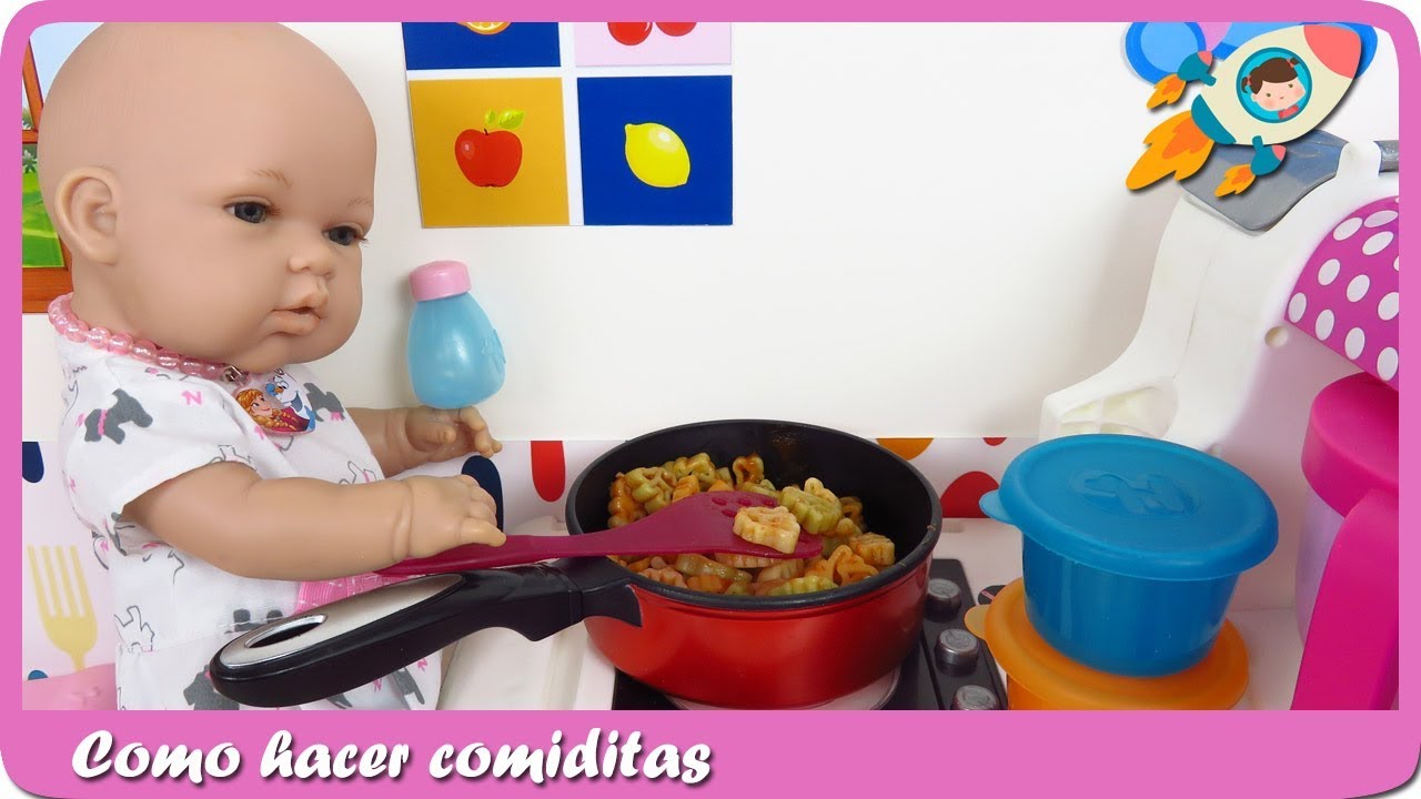 Como hacer purés y comiditas para pasar un día fuera de casa Bebé Lucía Historias en Mundo Juguetes