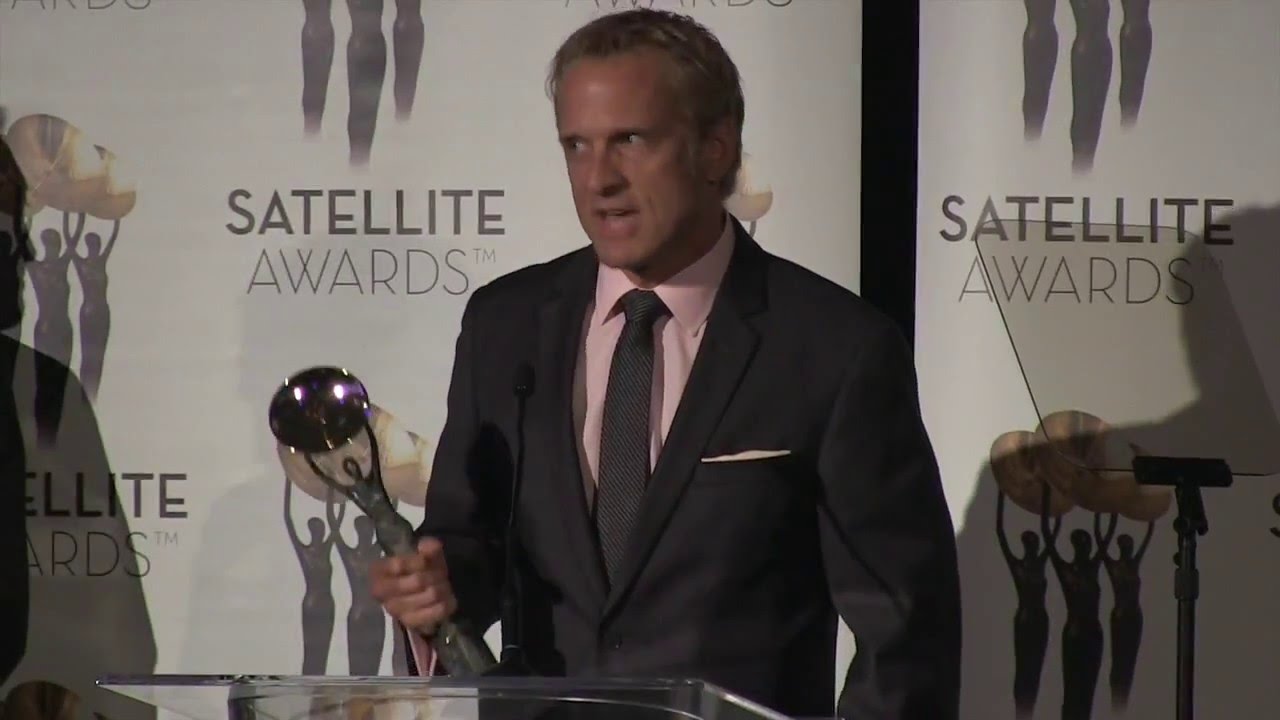Patrick Fabian accepts best TV Series Drama for Better Call Saul