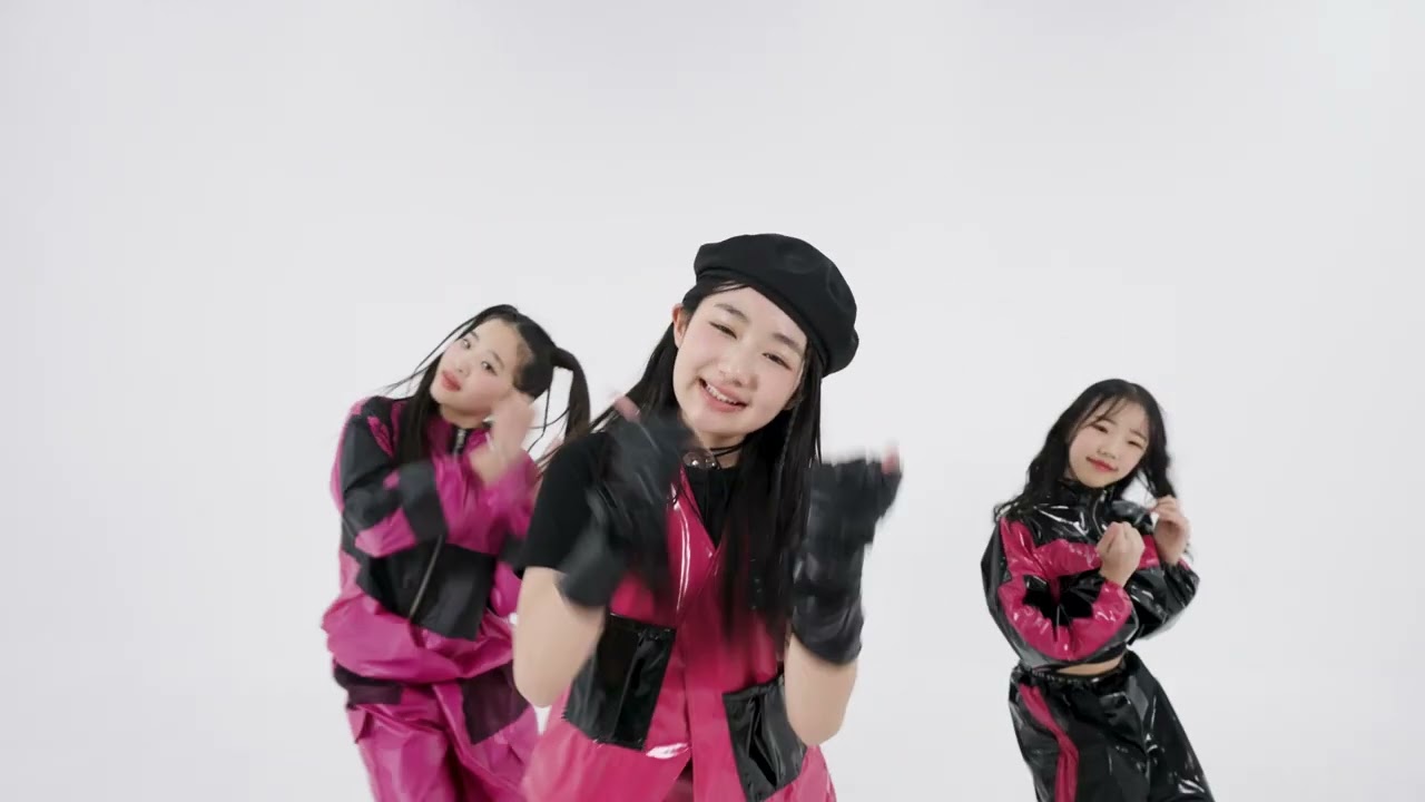 [4D Lable] CURIOUS(큐리어스) -Call Me Up(Me Me Me)