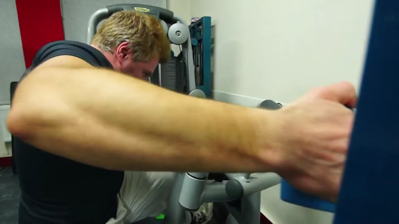 Michael Gundill targets the lateral-rear delt tie-in