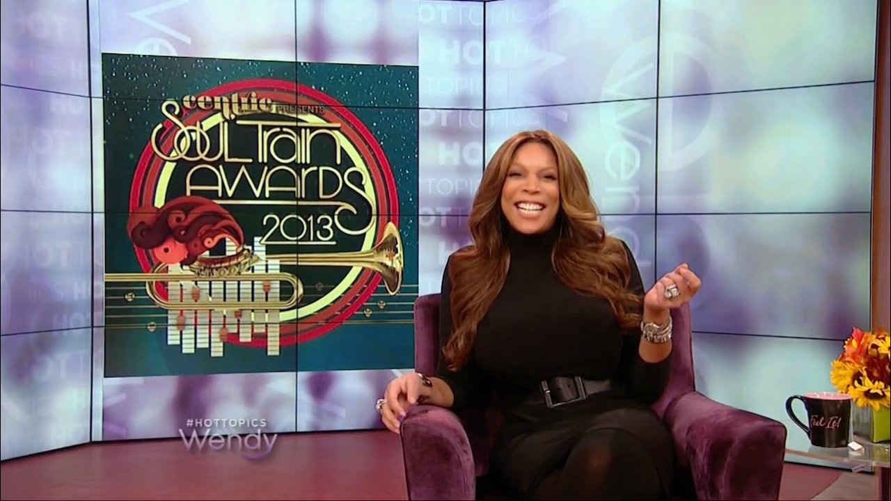 Wendy's Soul Train Awards Red Carpet Preview! | The Wendy Williams Show SE05 EP54 - Whoopi Goldberg