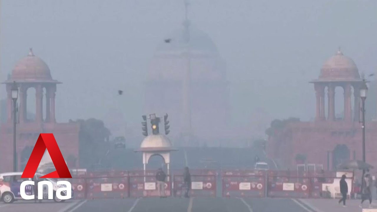 India set to ban use of diesel auto rickshaws in areas around Delhi to tackle air pollution