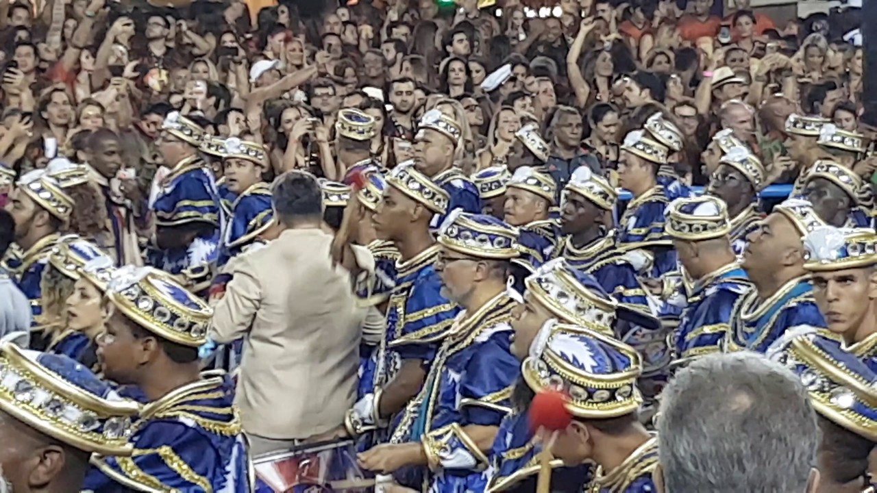 Bateria da União da Ilha - Desfile Oficial 2017