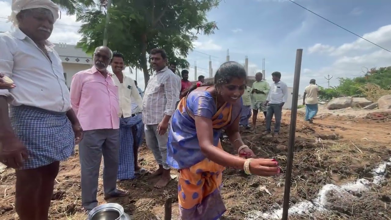 ఇందిరమ్మ ఇళ్ల నిర్మాణ భూమి పూజ కార్యక్రమం చంద్రాయన్ పల్లి గ్రామంలో#CHANDRAYANPALLI#congress