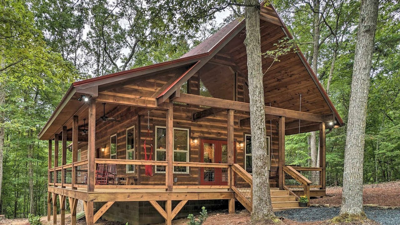 Peaceful Rustic Cabin on 3 Private Acres in Blairsville Vacation Rental