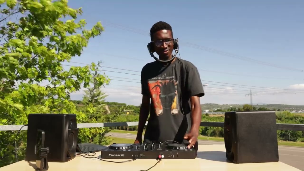 Euphoric Sounds EP 002 Live Mix