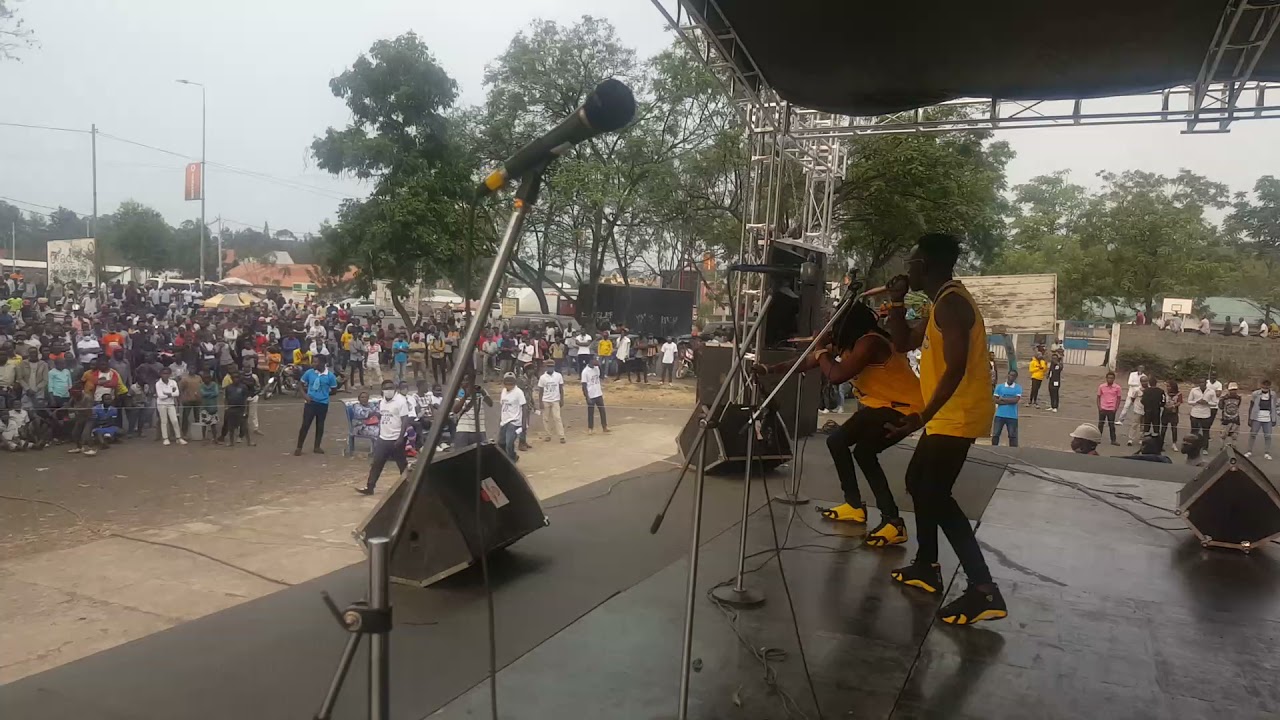 Young B concert live à Goma (Telema Telema ft Lb3 Tate)