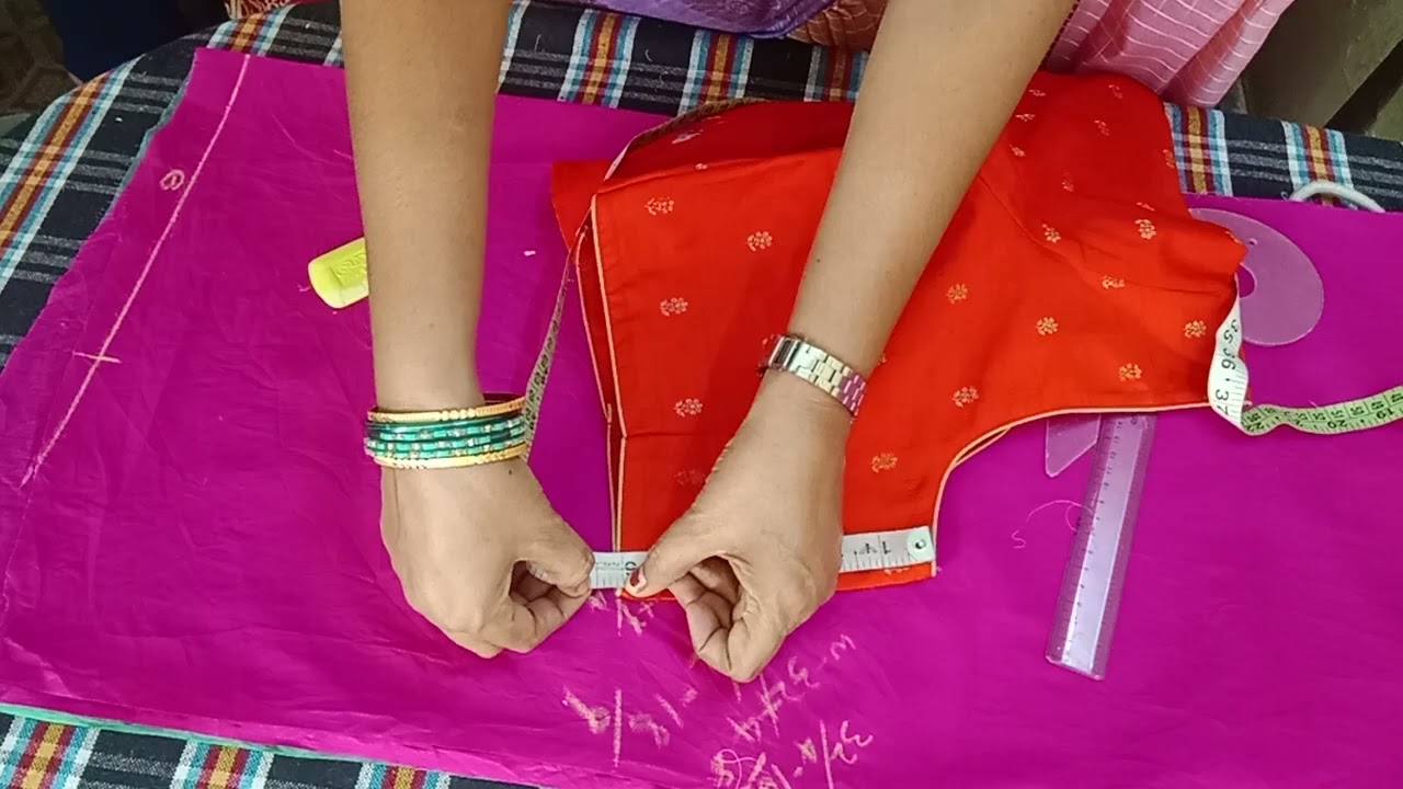 టేప్ మేజర్మెంట్ తో blouse కటింగ్ ✂️ఈ ఒక్క ట్రిక్ తో💯 మీ డౌట్ s క్లియర్‼️ ఇలాంటి 👍mistake చేయకండి 