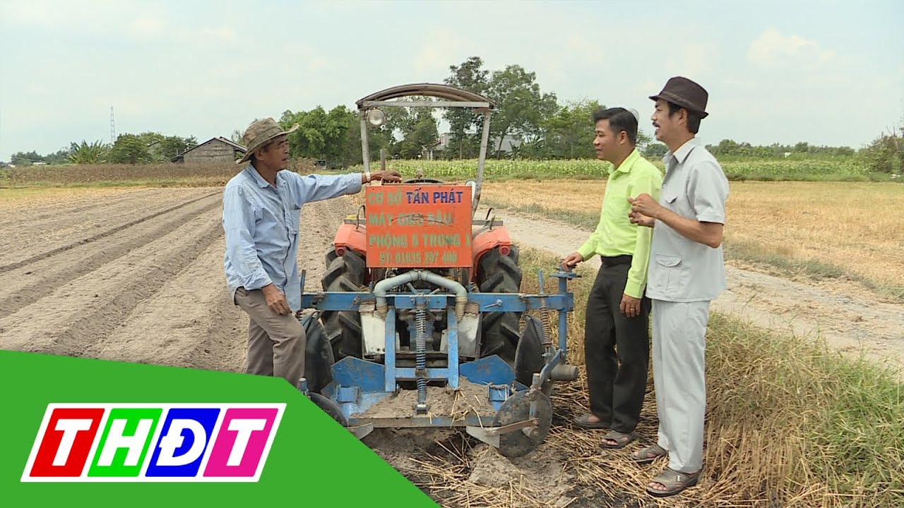 Máy gieo hạt đậu phộng thú vị của nông dân miền Tây | THDT