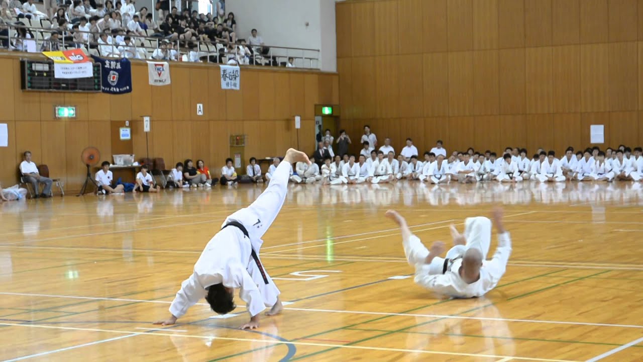 第５０回国際玄制流空手道連盟武徳会全国大会　式典演武（Performance of a 50th Genseiryuu Butokukai national tournament ceremony