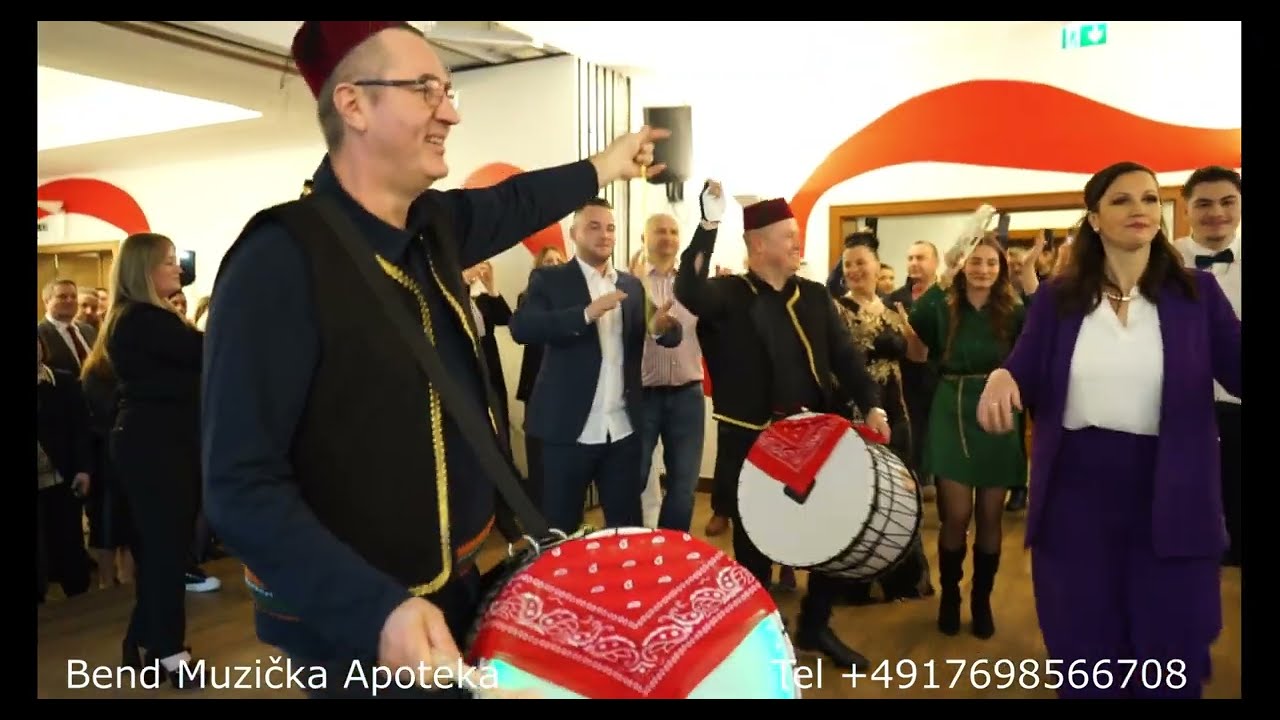 Kuma napravila lom na svadbi- Iznenadjenje tapani