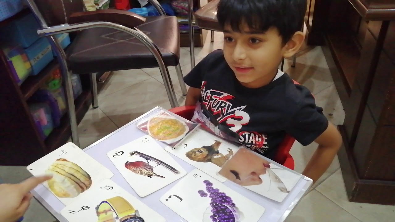 Cochlear implanted child speech therapy session