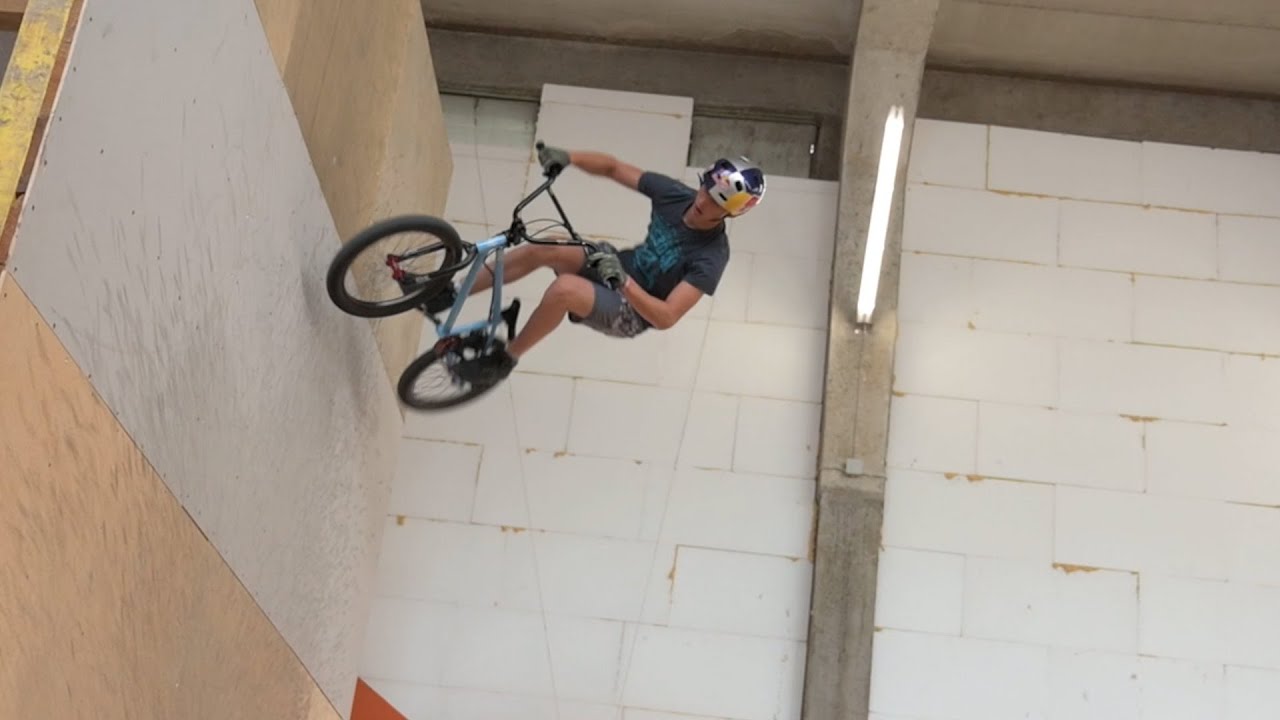 Migaj z nami - Jaka Remec, BMX prostega sloga