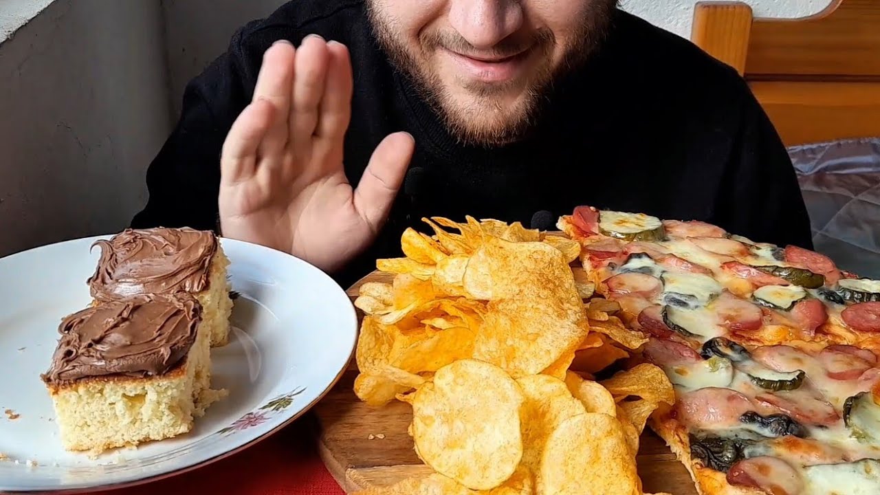 ASMR Пица & Чипс & Кекс |  звуци от хранене