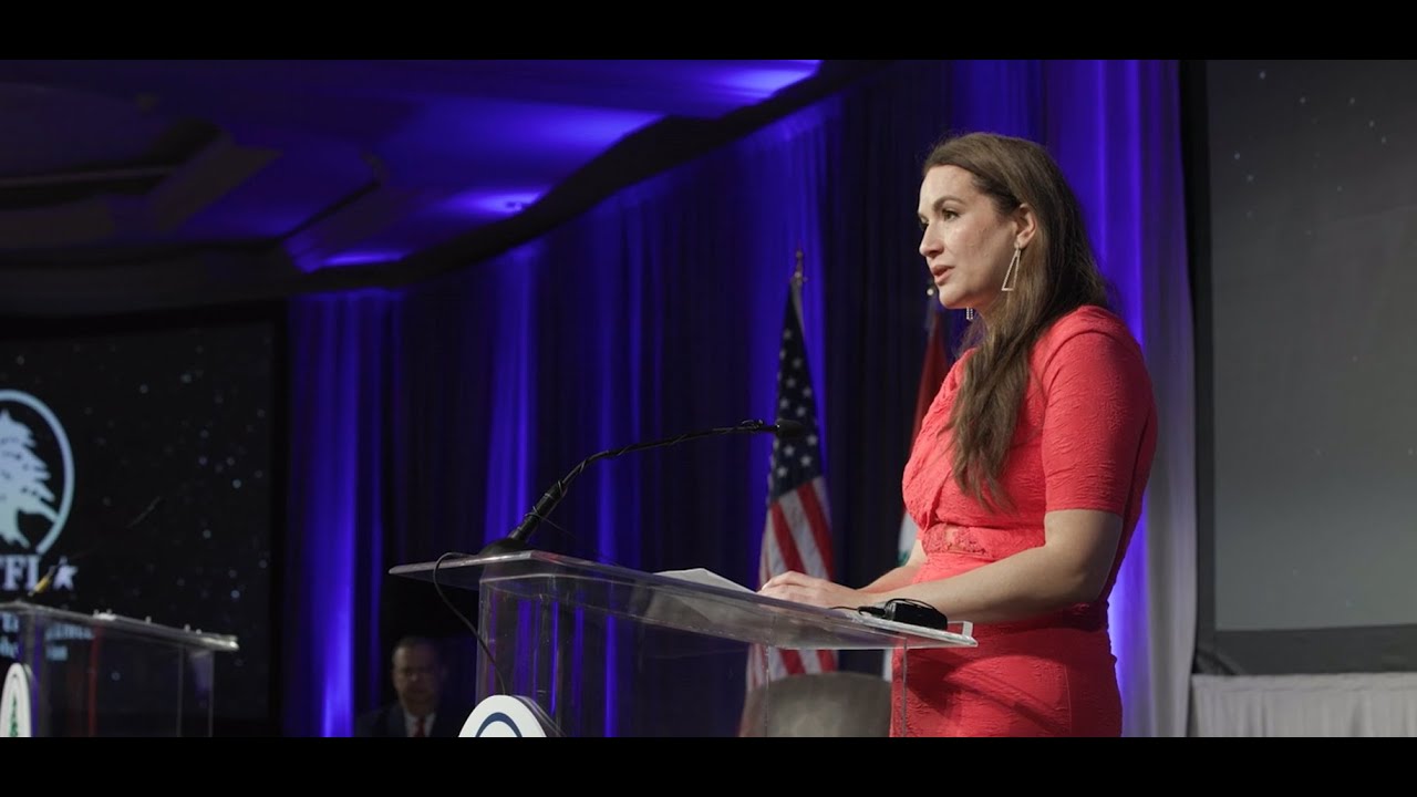Leila Fadel Receives the Ray R. Irani Award at the ATFL 2024 Annual Awards Gala Dinner