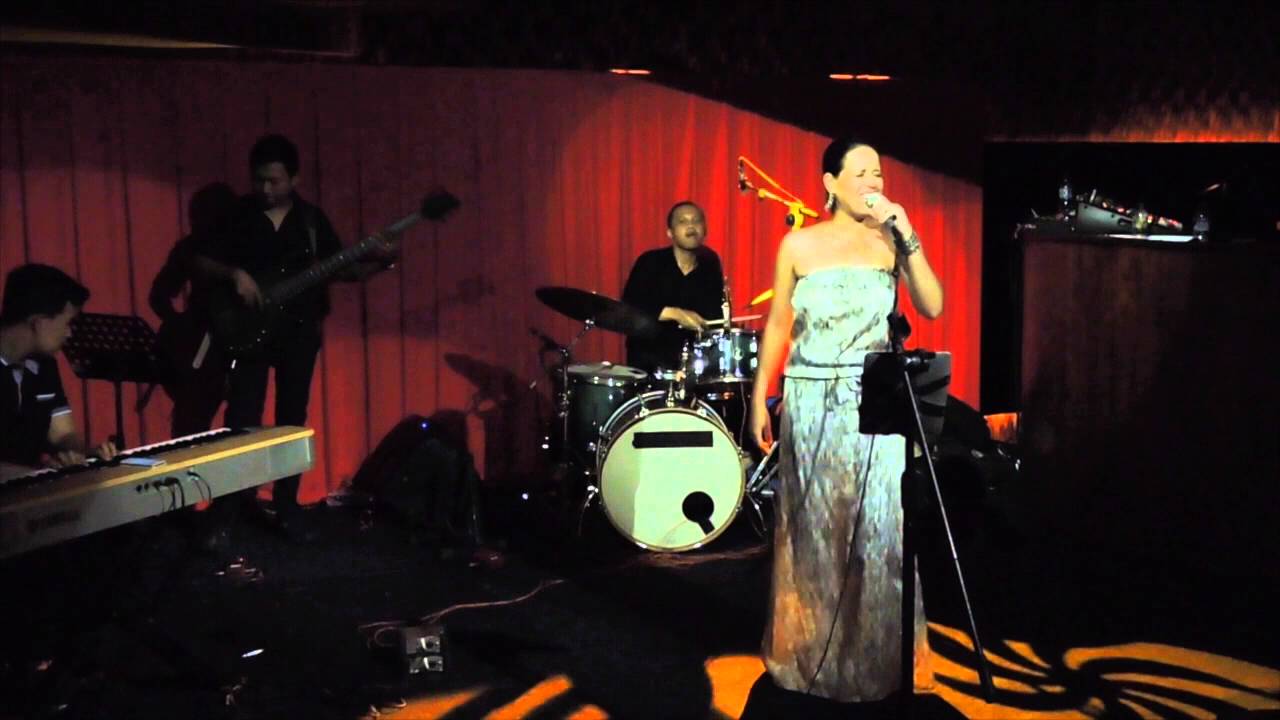 Mia Samira. Live at Double Six Hotel, Bali