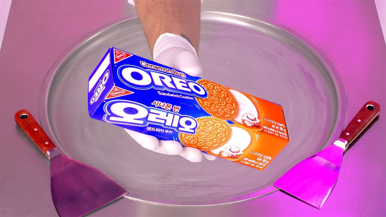 OREO ASMR - how to make Ice Cream Rolls out of Oreo Cinnamon Bun Sandwich Cookies from Asia