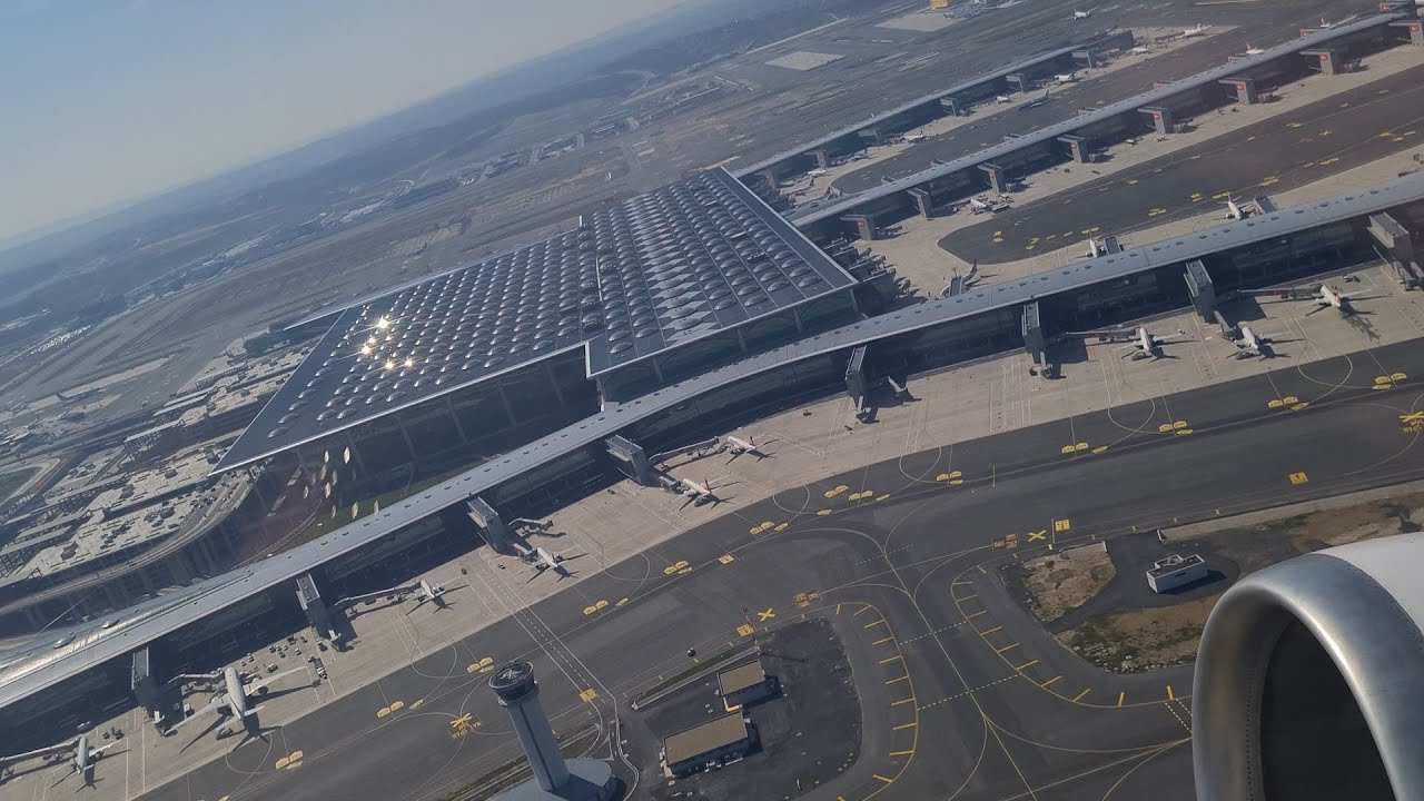 Takeoff from Istanbul New Airport - Airbus A320-200 - TK-1629
