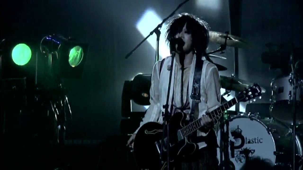 8. Ruisen Kairo - Tent  Live performance Budokan 2009