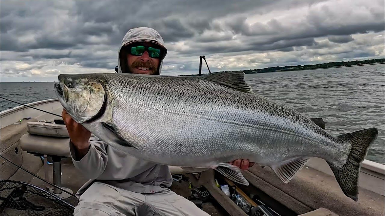 Fishing In The Worlds Largest Salmon & Trout Tournament - Jigging Bites Only!