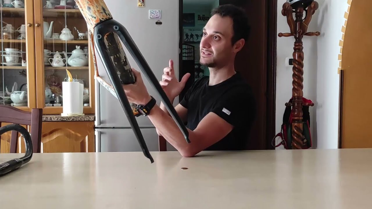 Riverniciatura telaio in carbonio EP1 - Ispezione del telaio