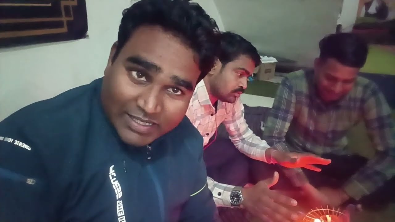 हीटर पर तपने से हम भी खुश सरकार भी खुश