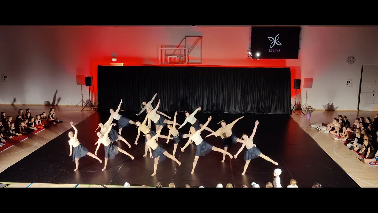 Kaisakki 2022 Safir - Stay Close (You don't own me - Nikki Williams)