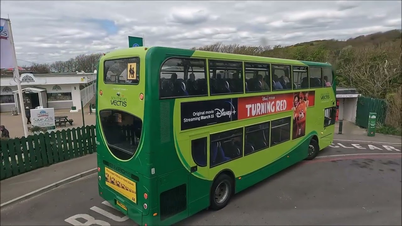 Southern Vectis Bus Cam - Buses Passing Buses! #5 - Isle Of Wight - April 2022 | kittikoko #buses