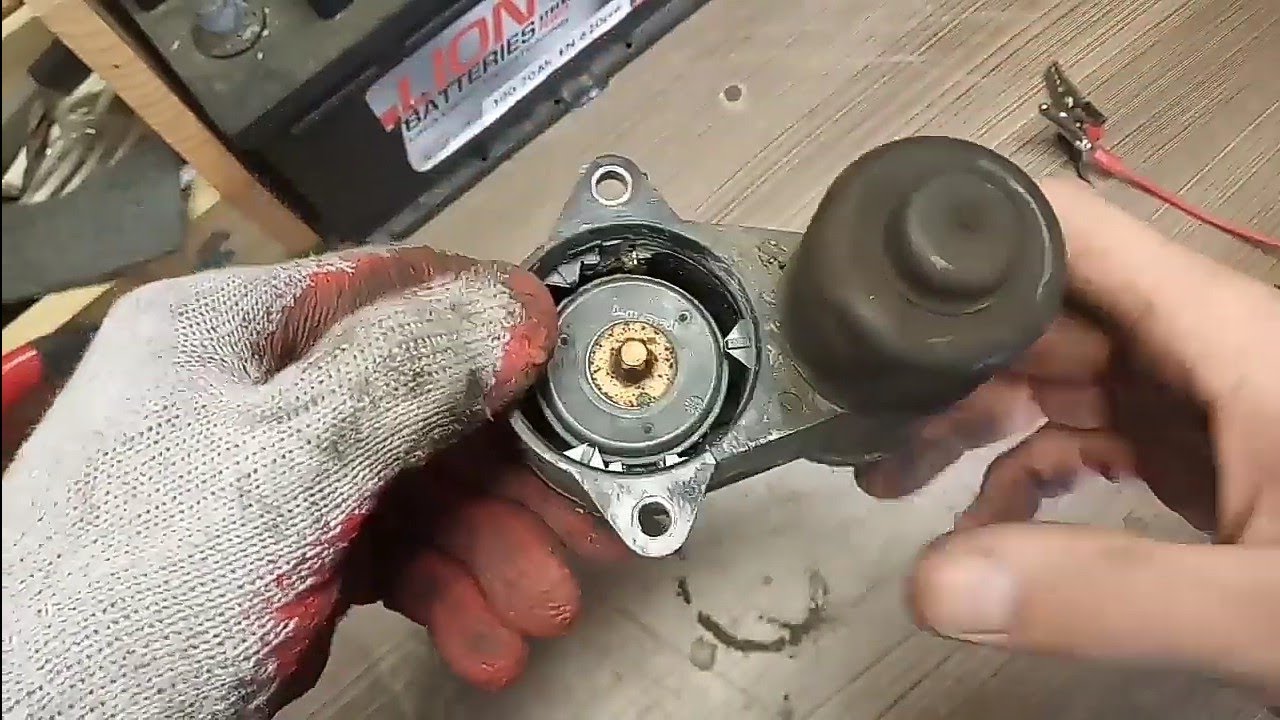 Naprawa hamulca ręcznego w VW Passat b6 (parking brake fault)