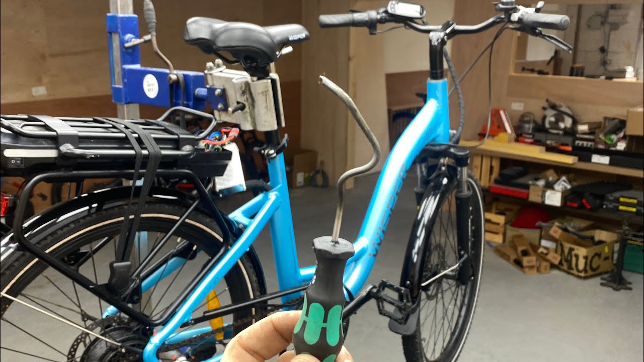 Battrey removal device wisper e-bike lock override