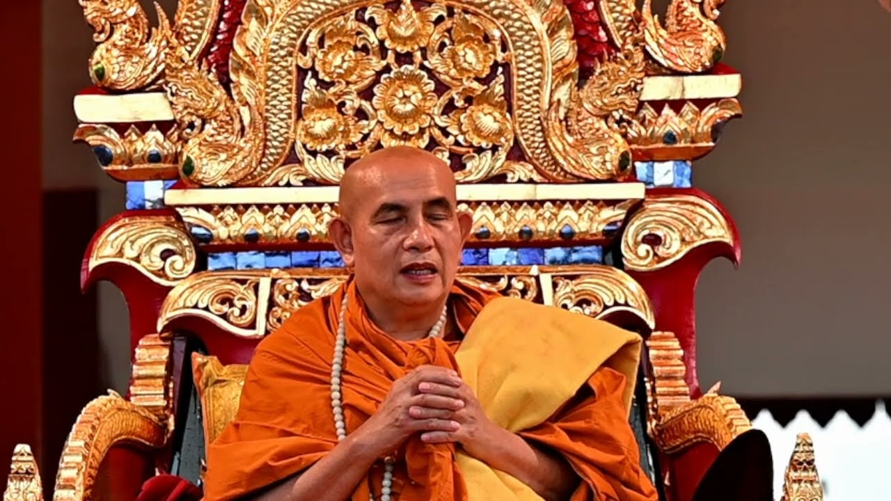 พระครูบาบุญชุ่ม เทศน์ที่ วัดพระธาตุดอยเวียงแก้ว วันที่ 7 มกราคม 2556