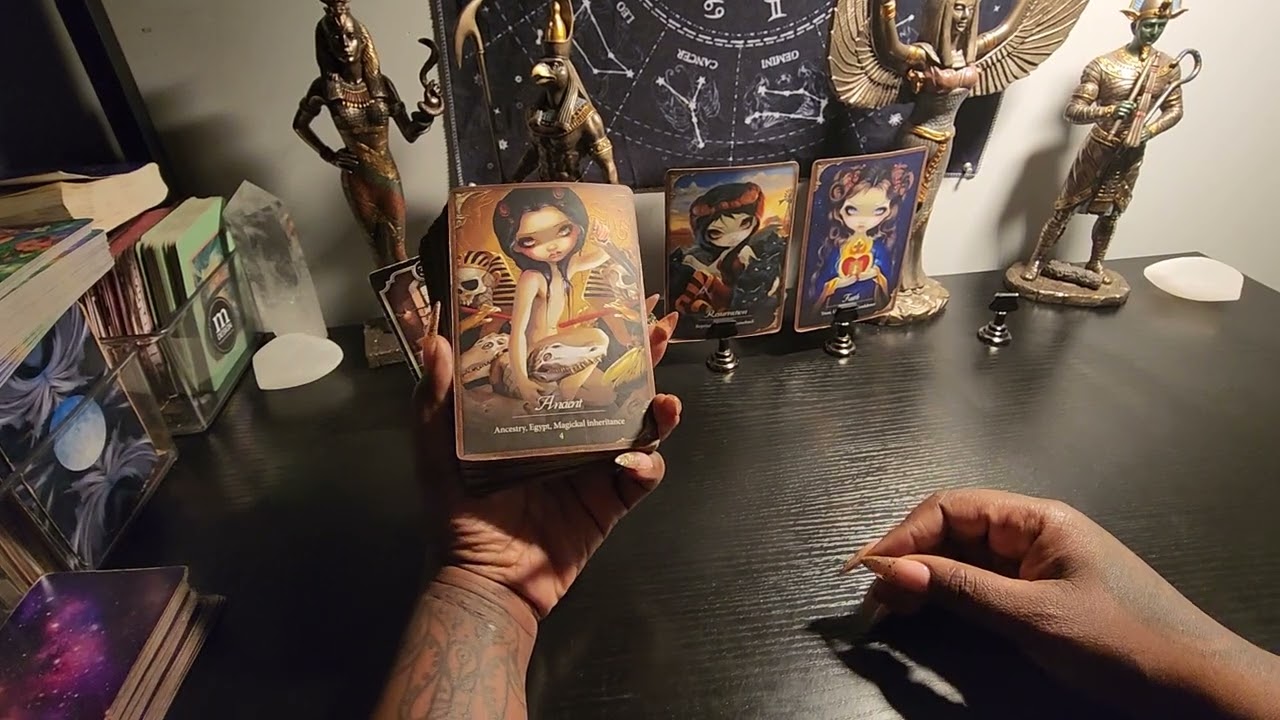 wow this reading was so intense someone DM has awaking to your connection an here they come 😳