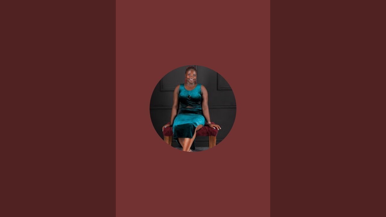 MissElectine is live!