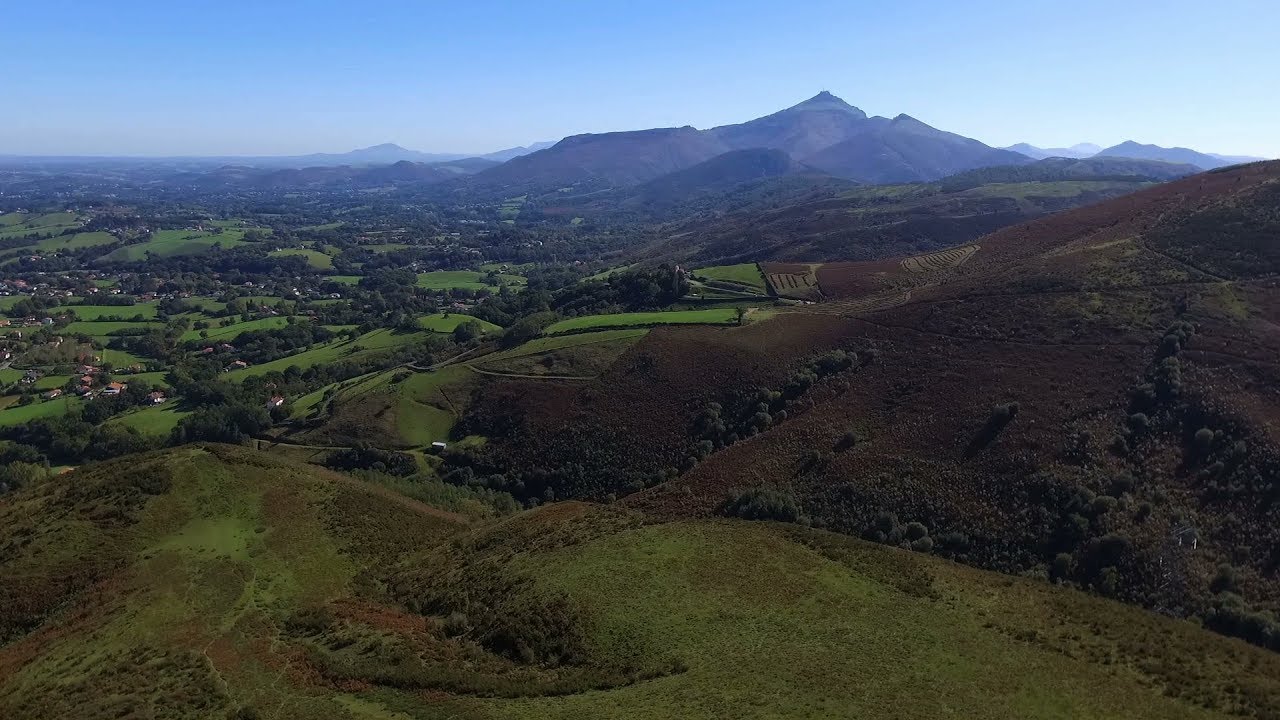 La montagne basque 1 : du Kalbarioa &agrave; l'Irubelakaskoa