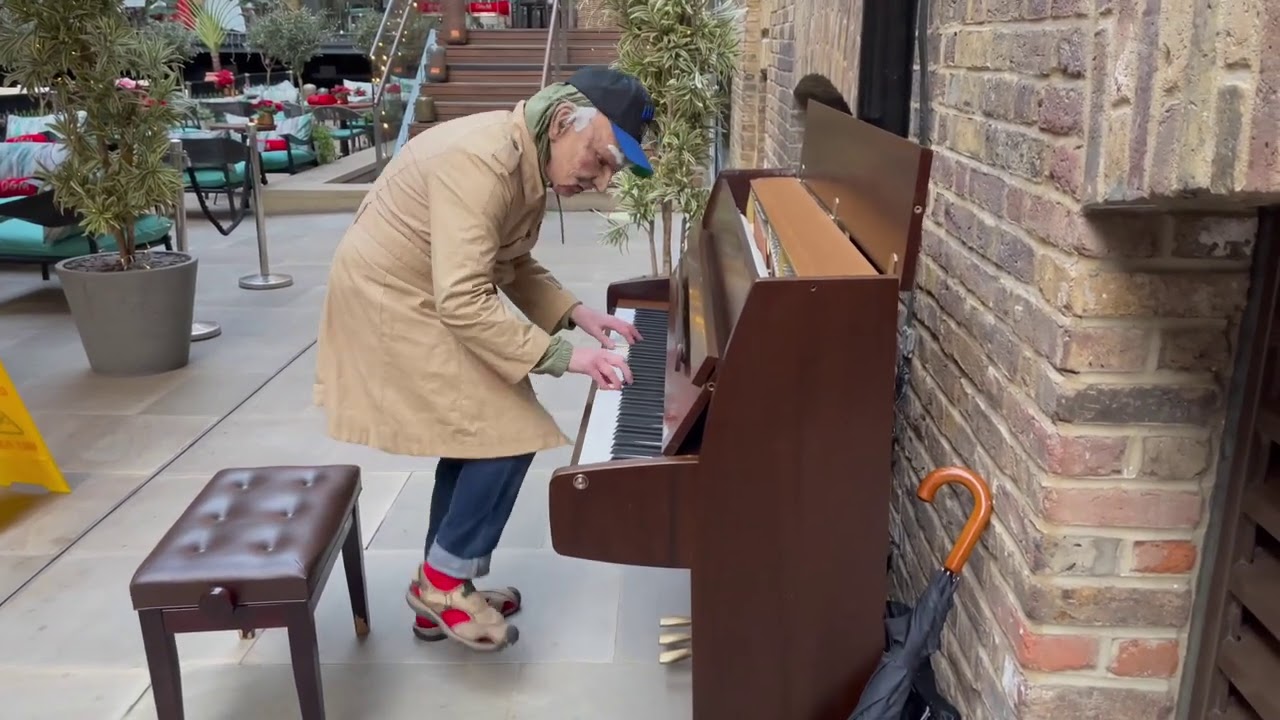 Grandpa Cheers Up London With Zorba's Dance