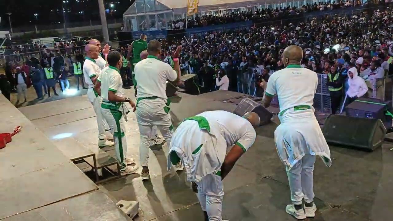 Bahubhe performance kwi Mpucuzeko maskandi festival uchamela efrijin 🔥🔥